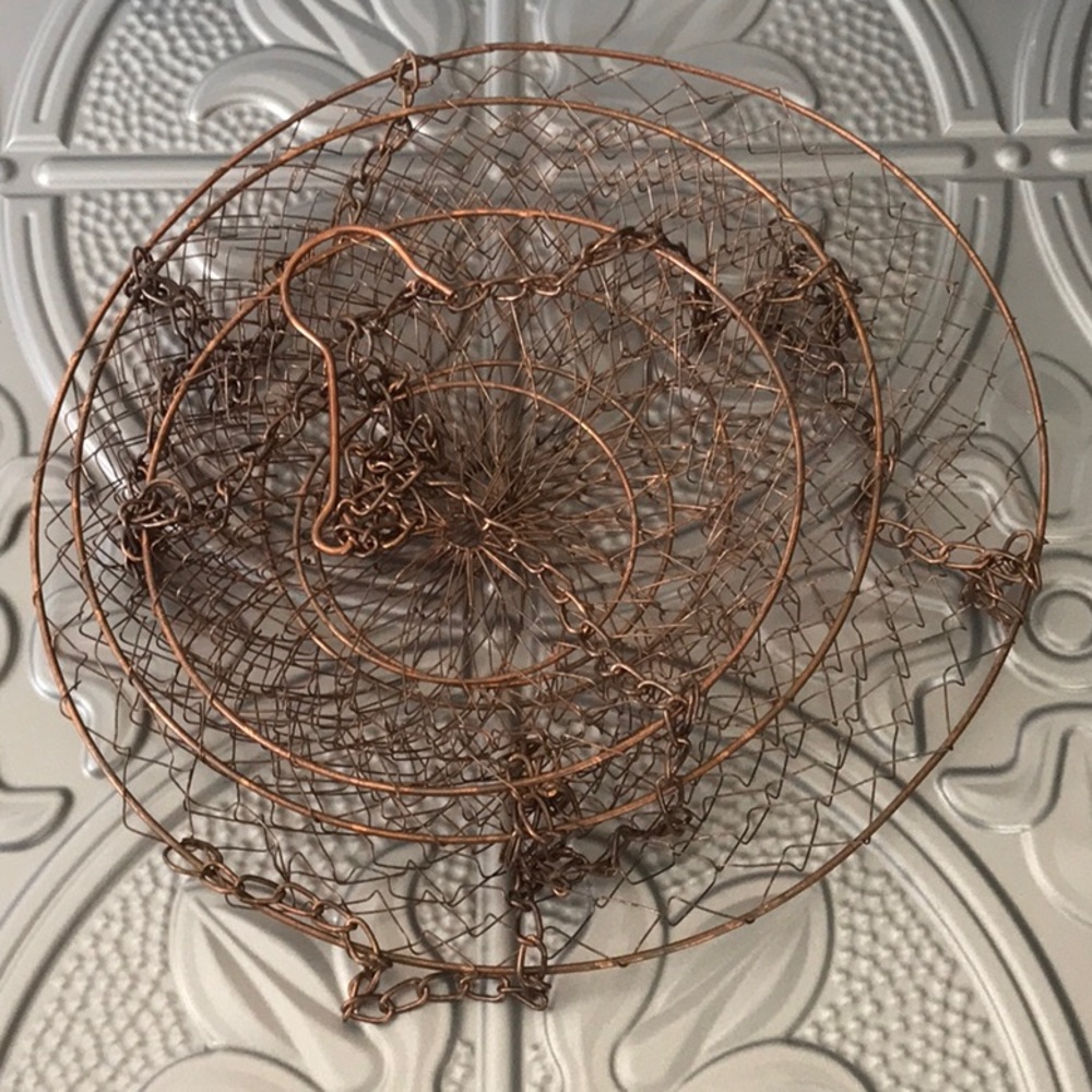 Vintage 3 tier hanging round metal copper color fruit vegetable hanger not hung - Picture 9 of 12